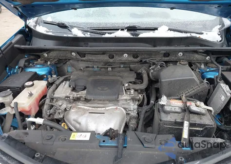 2017 Toyota Rav4 Xle z USA, uszkodzony, nr VIN JTMRFREV8HJ108192